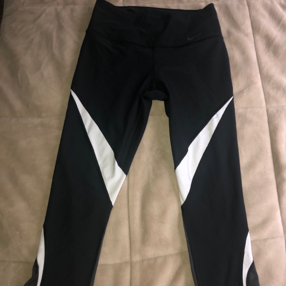 NIKE DRI FIT leggings